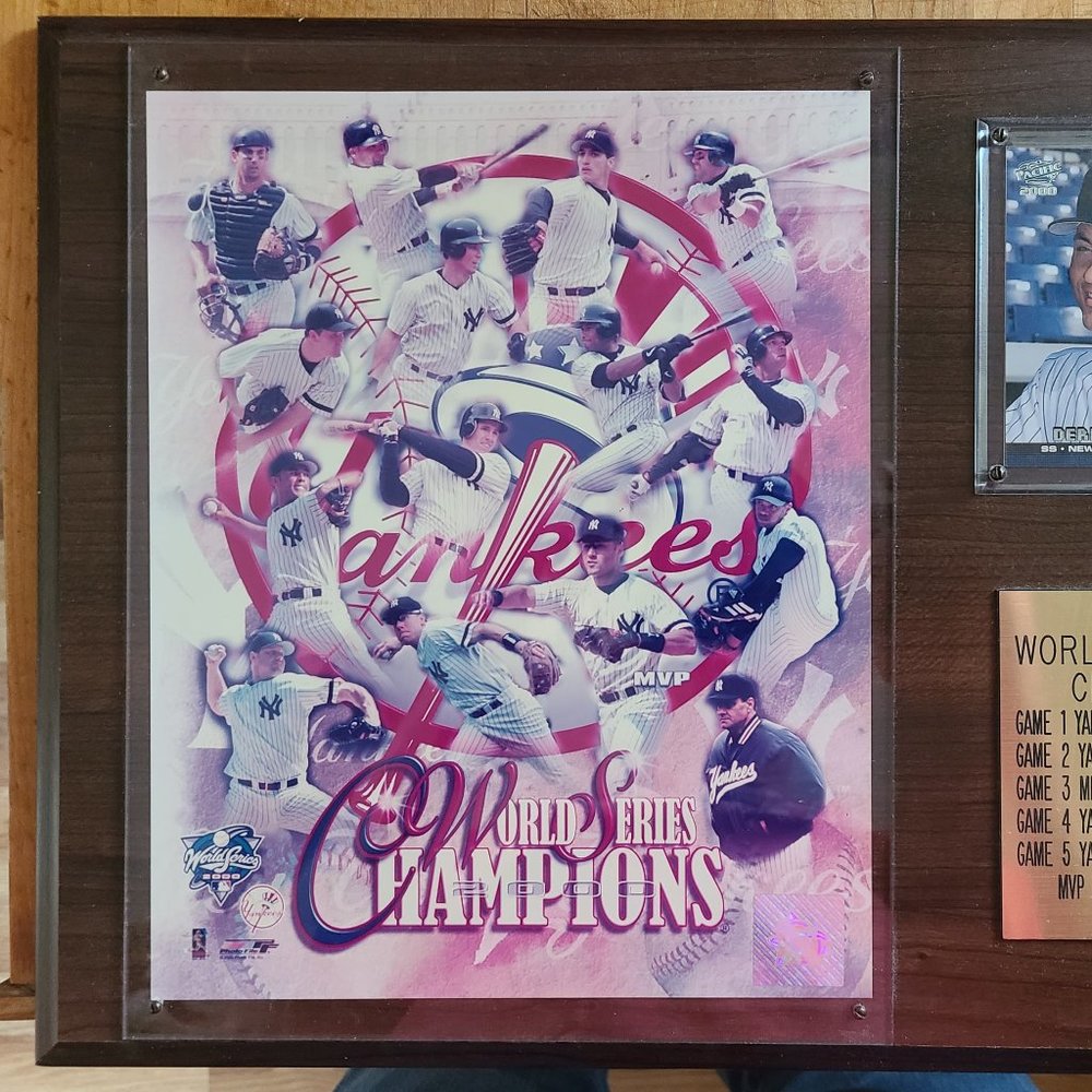2000 Yankees World Series Plaque with MVP card